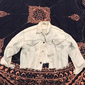 Lightwash cropped vintage denmin jacket